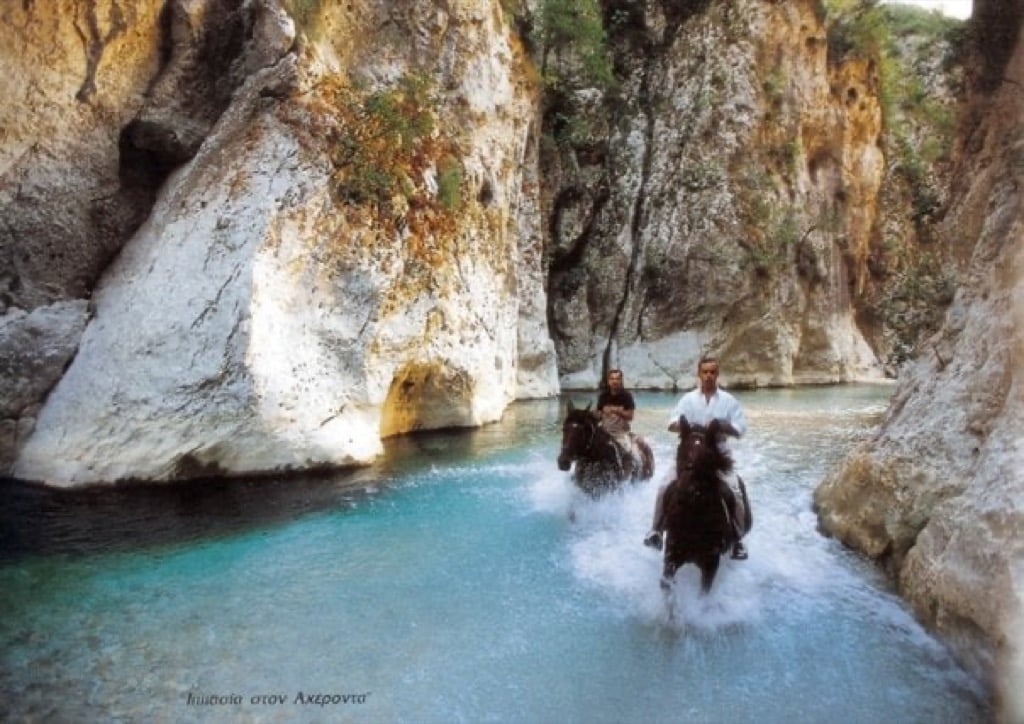 Through the canyon trail